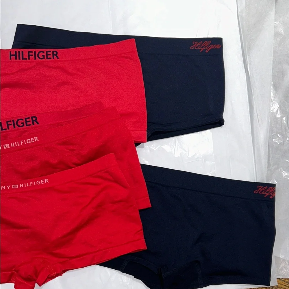 New Tommy Hilfiger Red and Black Boxer Briefs Set New 5 Pair - Picture 3 of 4